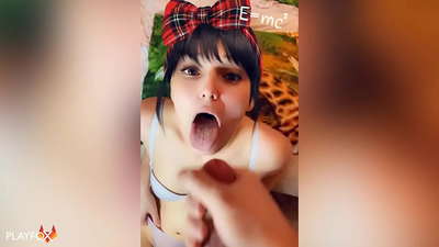 高中女生第一次被同学射在嘴里的精液